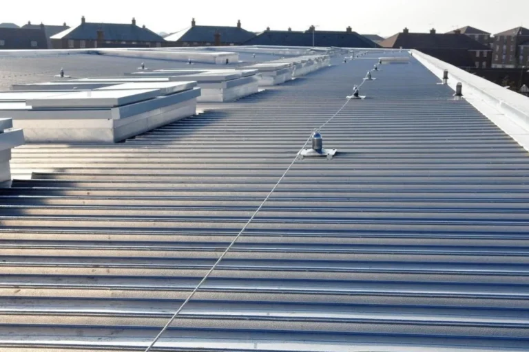 How to Choose a Good Commercial Roofing Contractor
