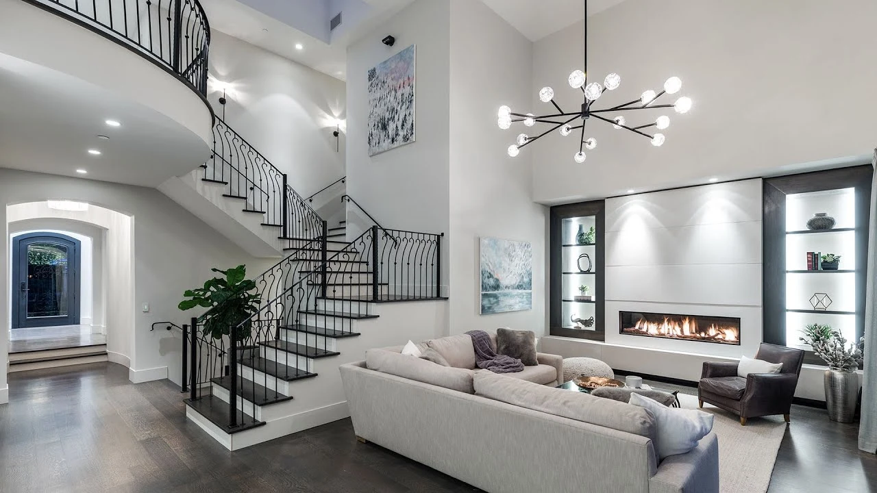 Plan your whole house renovation in Walnut Creek, CA with confidence. Get real phase-by-phase timelines, cost breakdowns, permit requirements, and expert local contractor guidance.